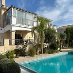 Seaview 6 Bedroom & Private Pool Limassol
