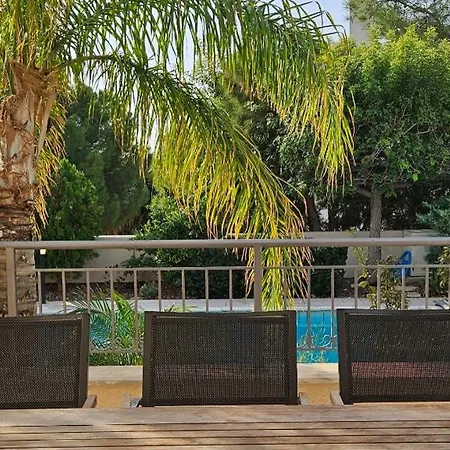 Seaview 6br With Heated Pool, & Private Cinema Villa *