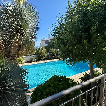 Seaview 6br With Heated Pool, & Private Cinema *