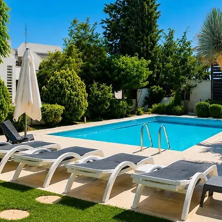 Seaview 6br With Heated Pool, & Private Cinema *