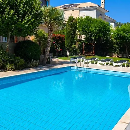 Seaview 6br With Heated Pool, & Private Cinema Limisso