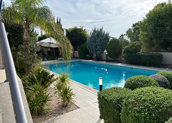 Seaview 6 Bedroom & Private Pool